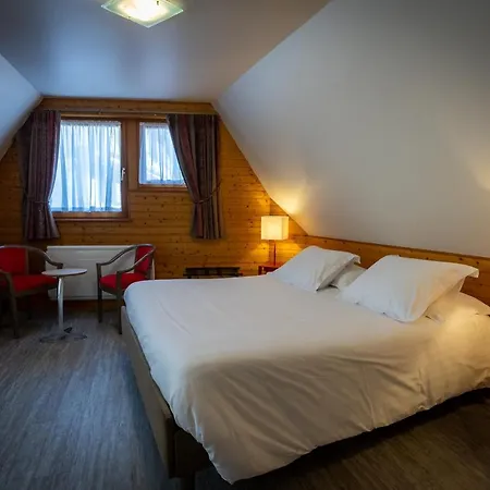 Hotel Logis De La Tour Ribeauvillé