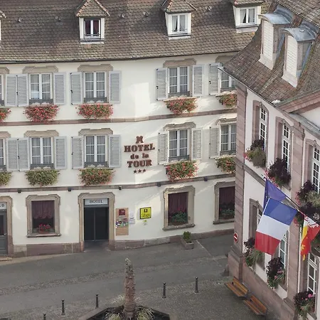 Logis De La Tour Hotel 3*