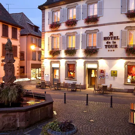 Logis De La Tour Hotel 3*