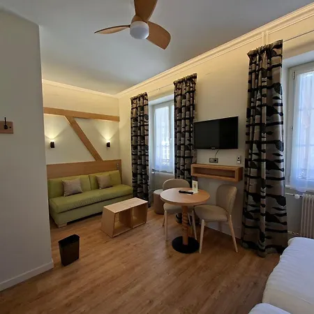 Hotel Logis De La Tour Ribeauvillé