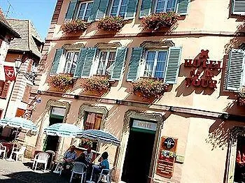 Hotel Logis De La Tour 3*