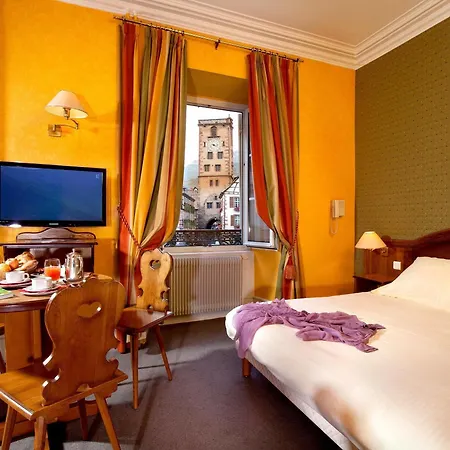 Logis De La Tour 酒店 希伯维列