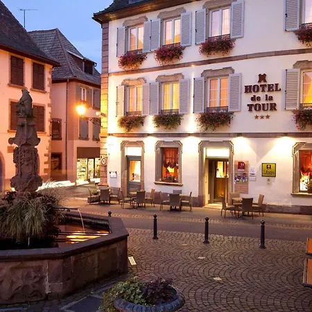 Hotel Logis De La Tour 3*