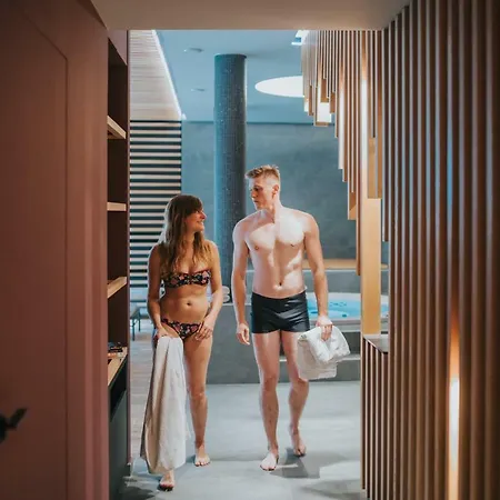 酒店 Logis De La Tour