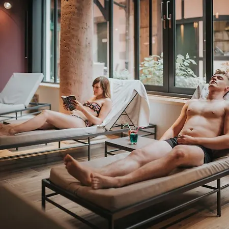 Logis De La Tour 酒店 希伯维列