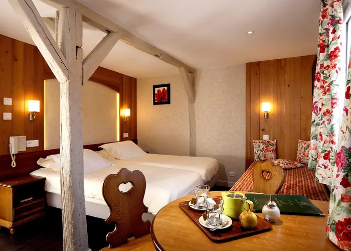 Hotel Logis De La Tour Ribeauvillé