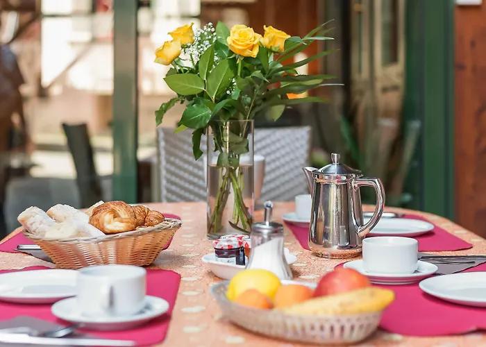 Logis De La Tour Hotel Ribeauvillé