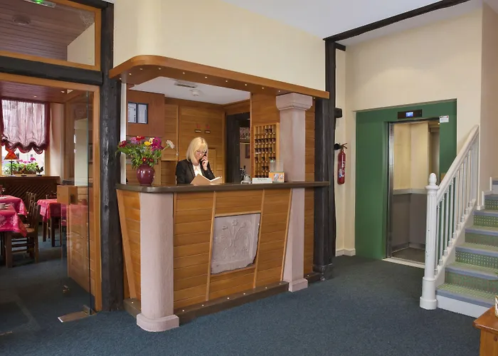 Hotel Logis De La Tour Ribeauvillé